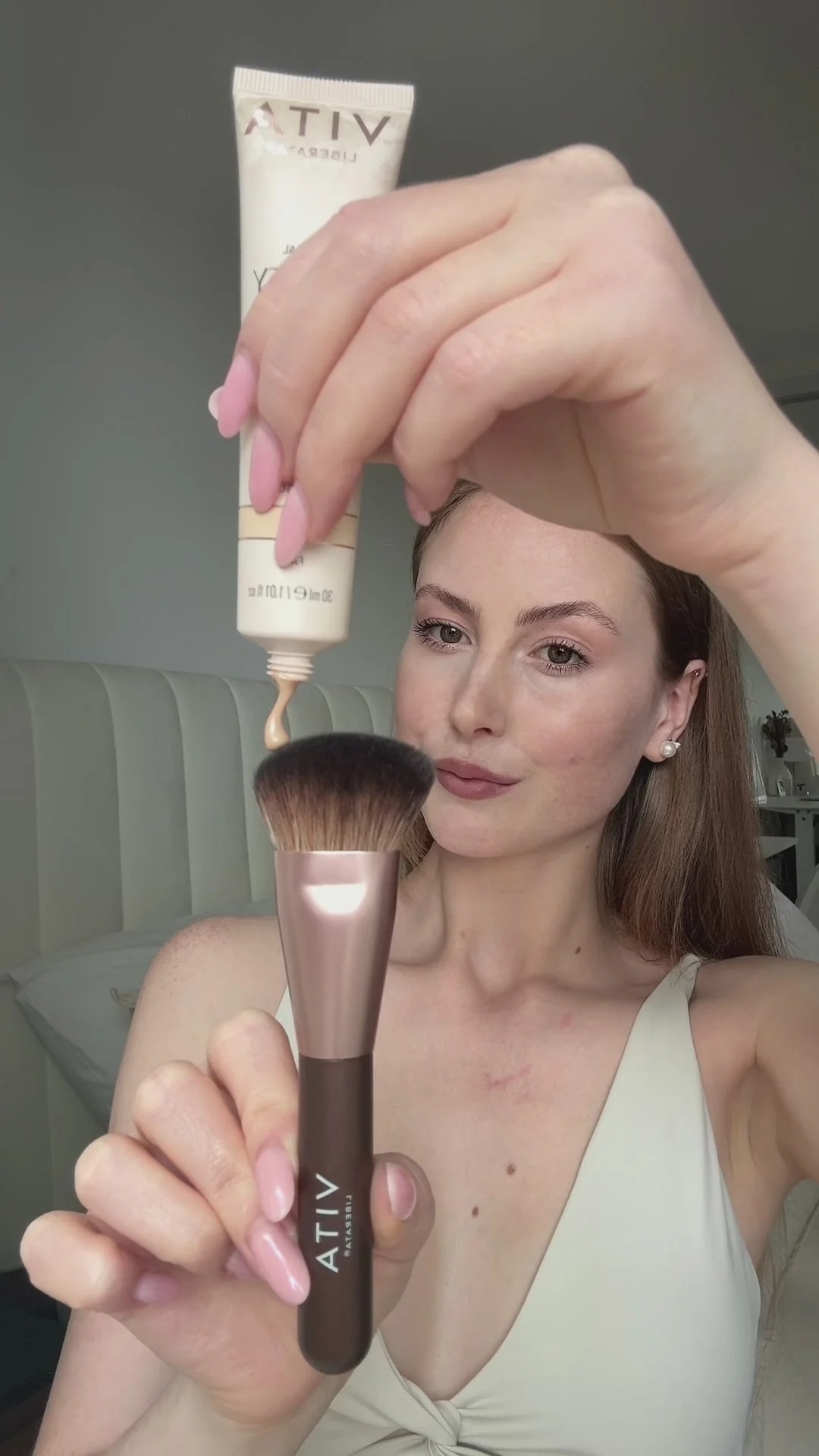 Ashley’s Instant Glow Bundle - Light - Image 5